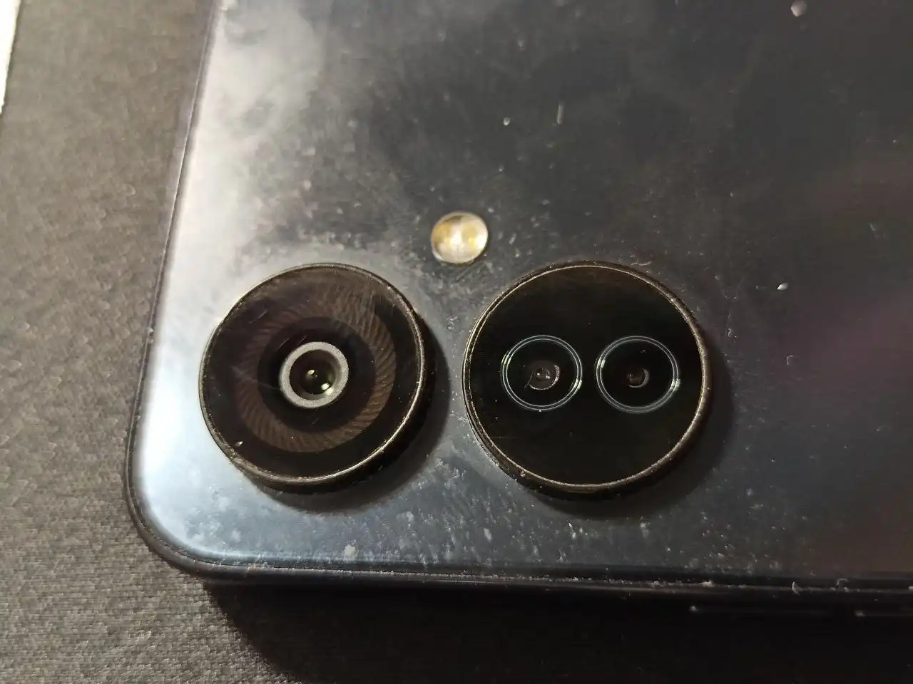 Продам телефон TECNO CAMON 19 NEO 128/8 ГБ