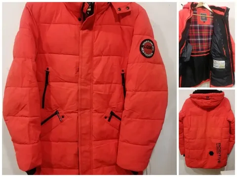 Зимняя куртка на подростка - Украшения в Саратов