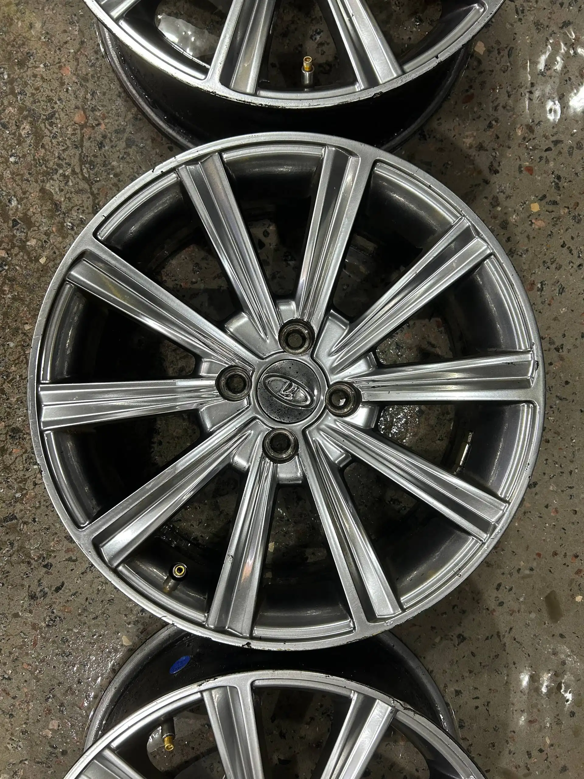 Диски R16 4x98 графитовые с бордюркой