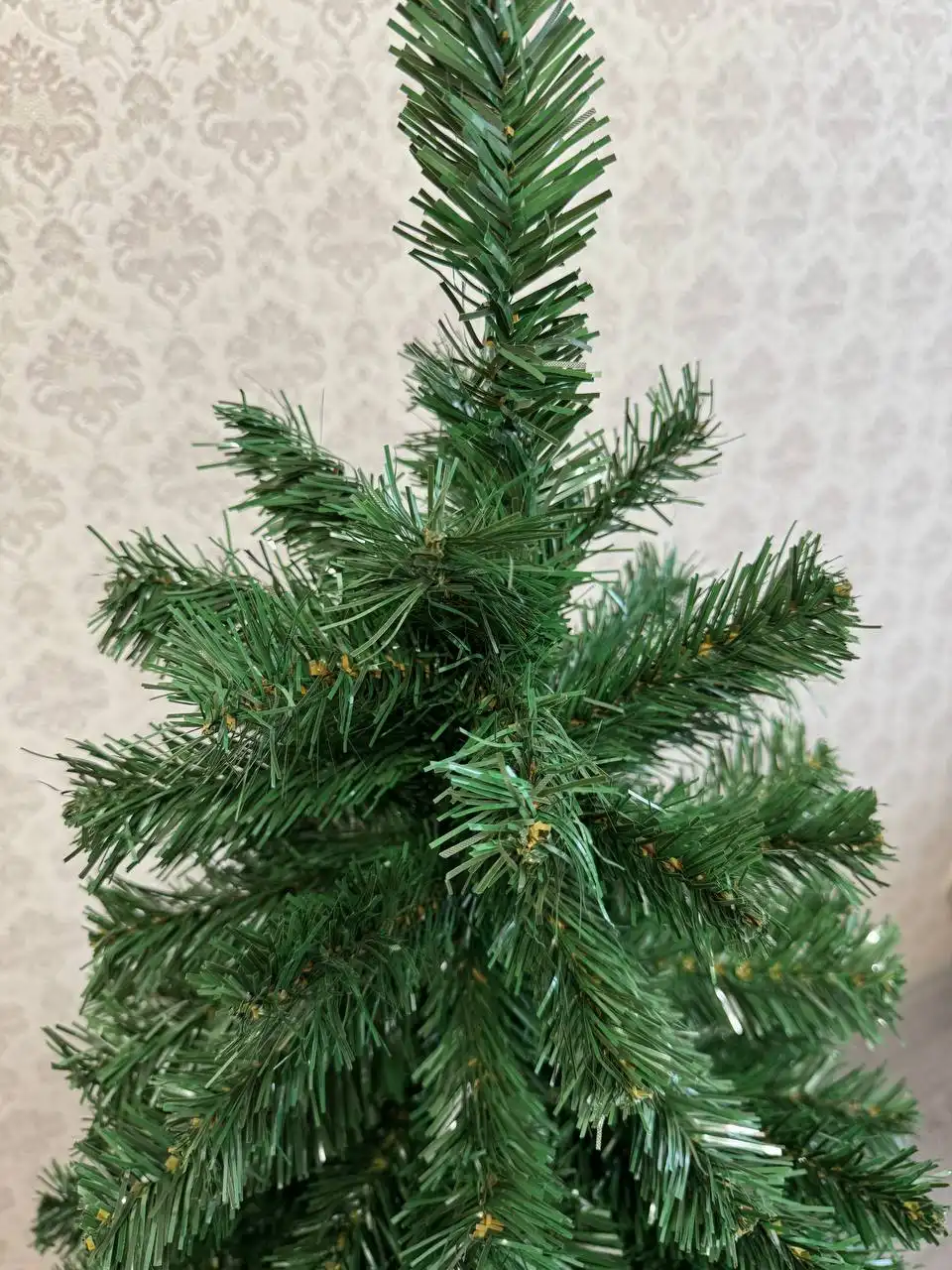 Продажа искусственной елки высотой 150см