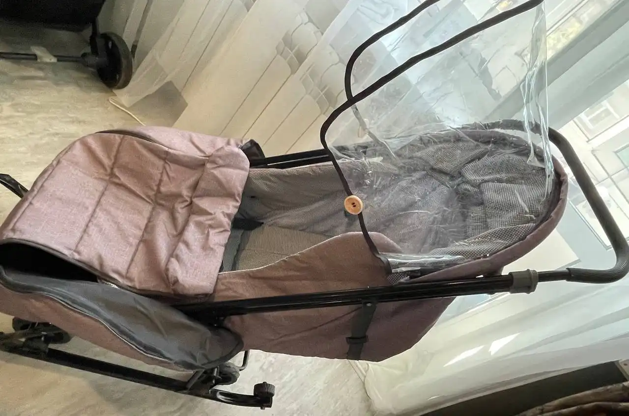 Продажа санок-коляски в отличном состоянии