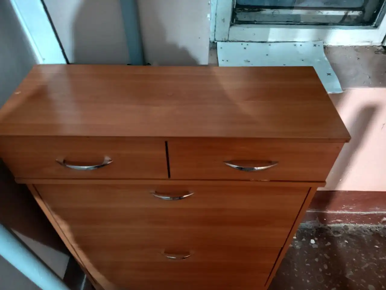 Калошница в отличном состоянии