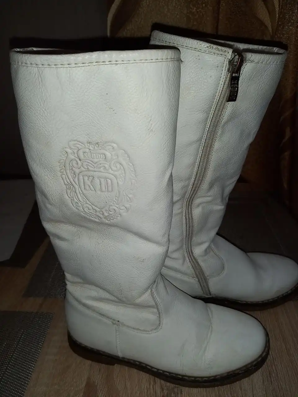 Продажа детских б/у сапожек 33 размера