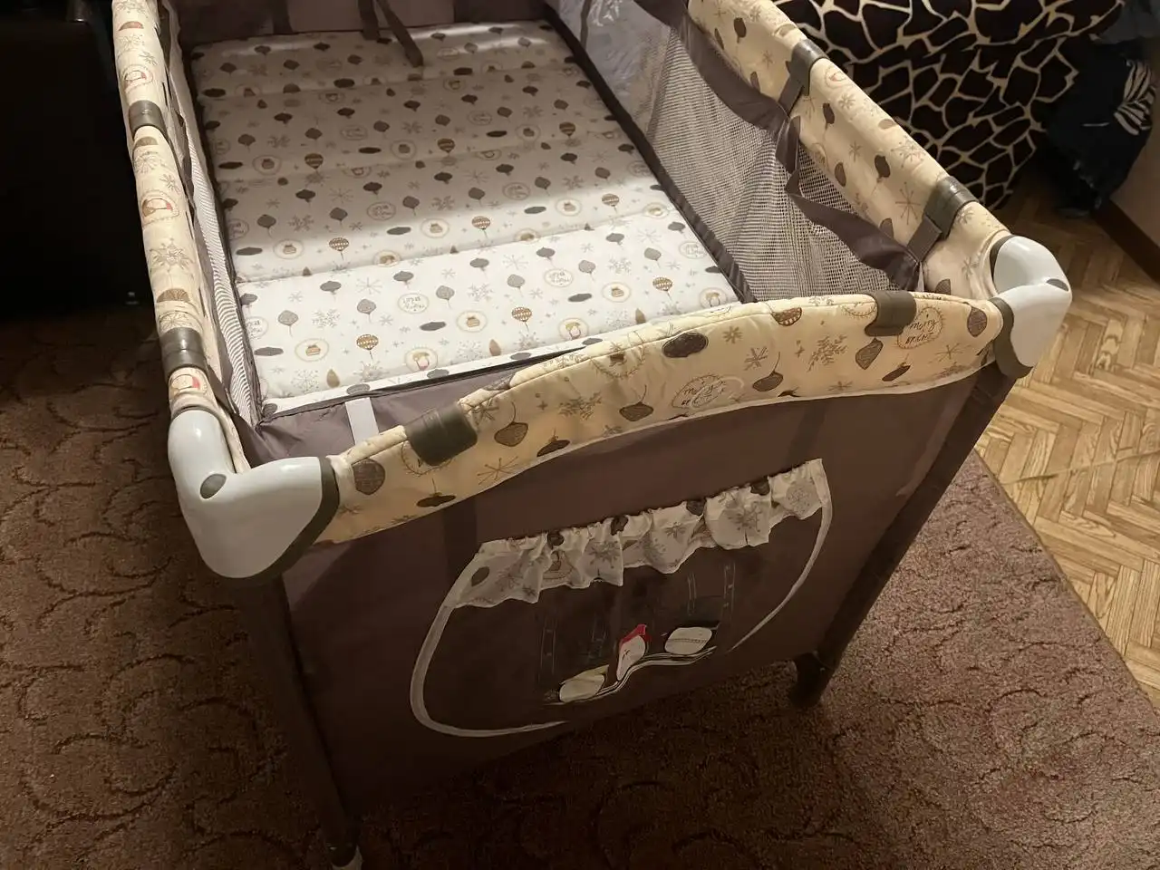 Продам манеж кроватку