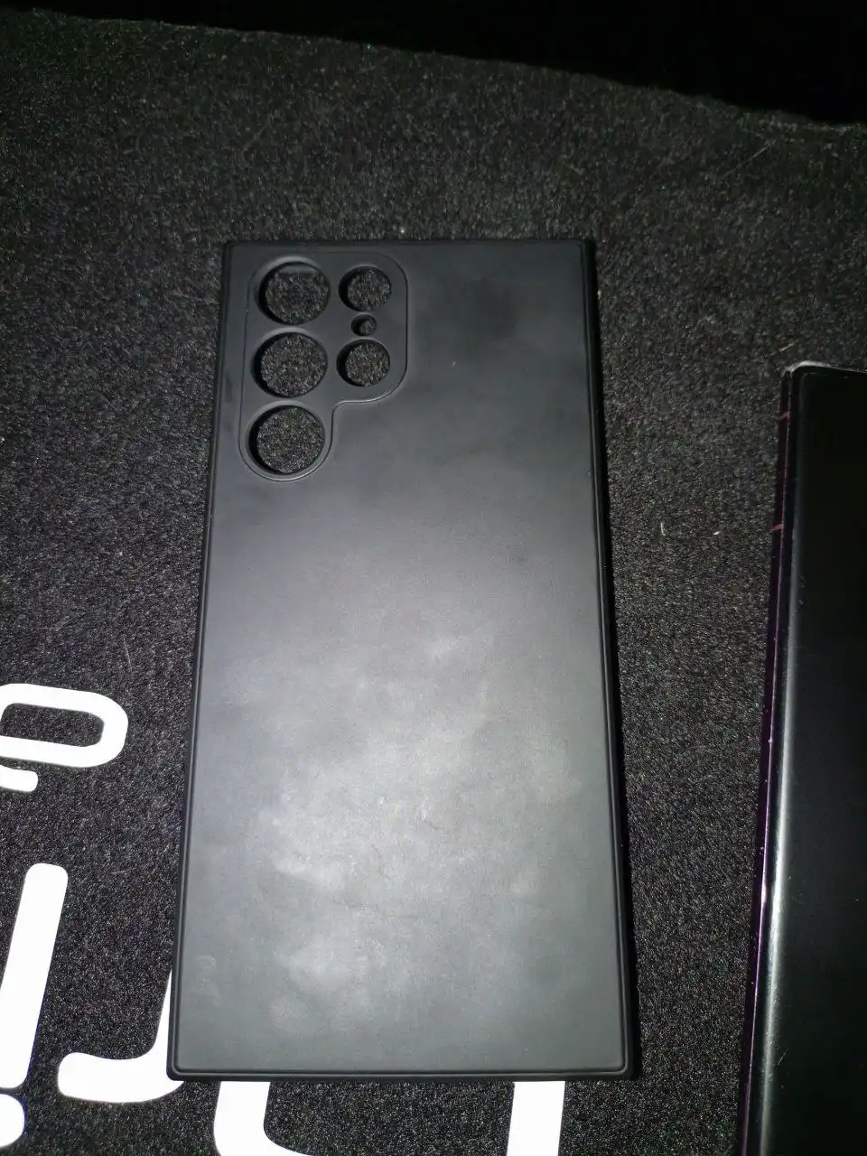 Продам Samsung S22 Ultra