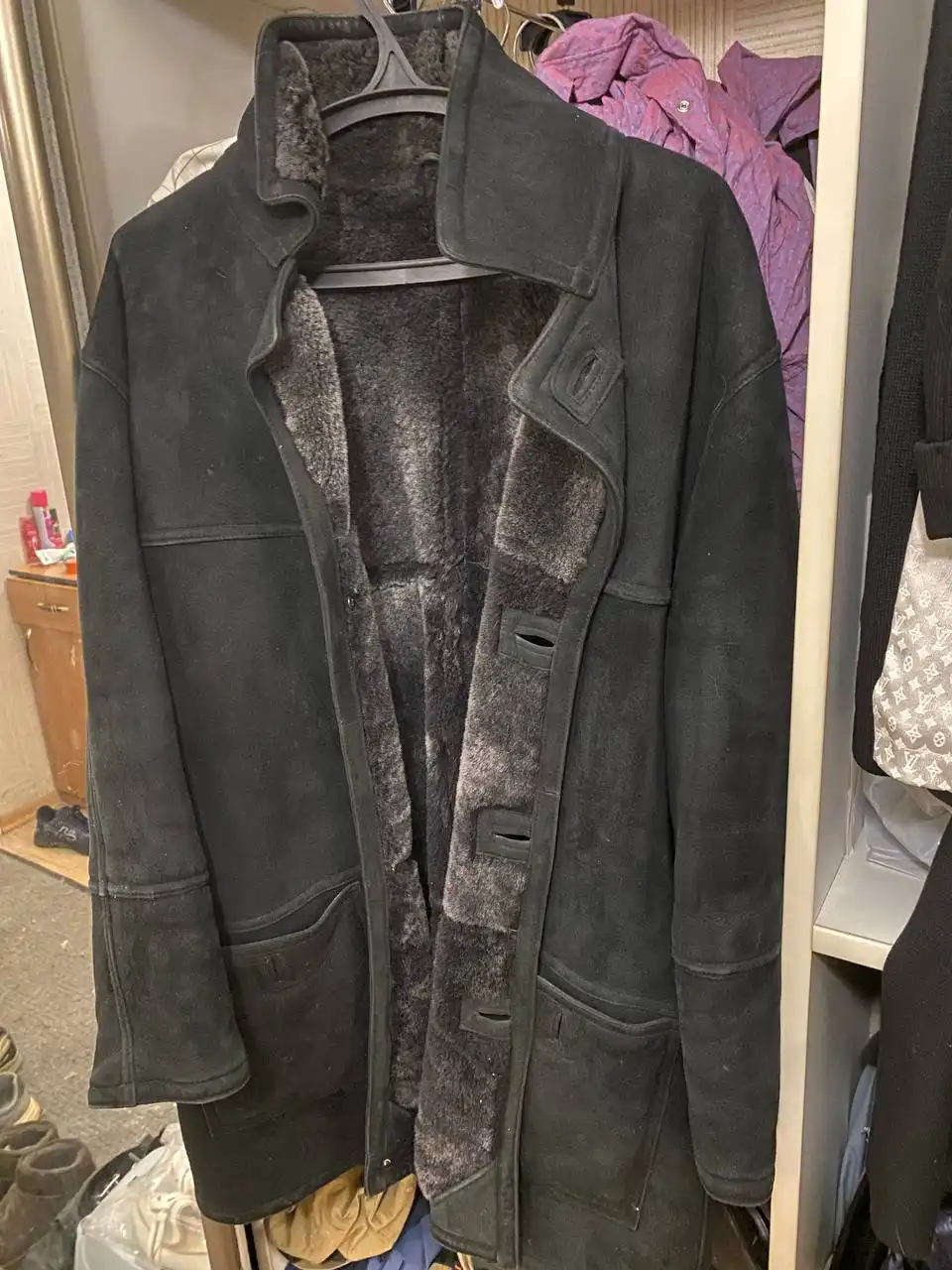 Дубленка не ношеная в Саратове