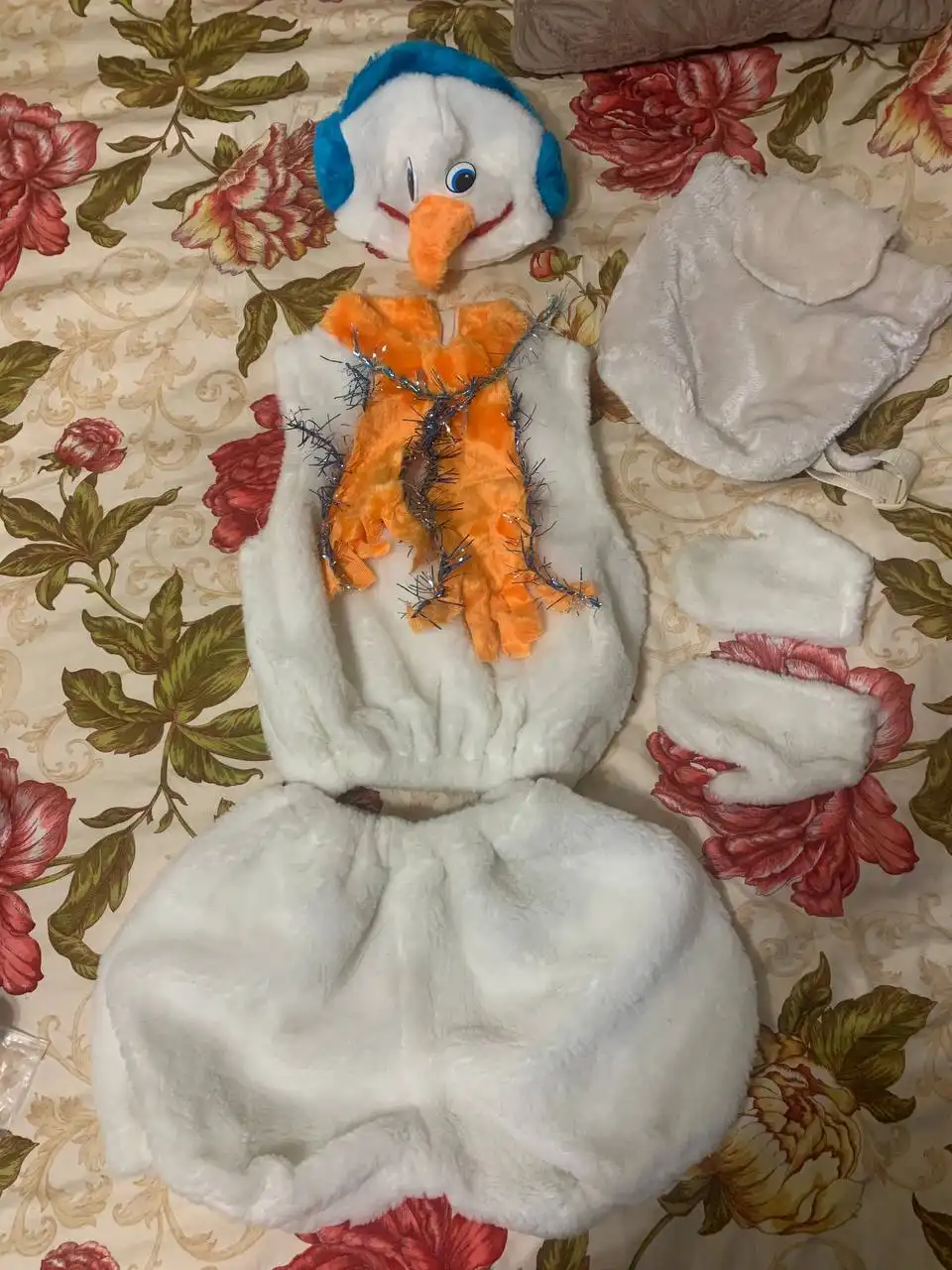 Новогодний костюм Снеговика