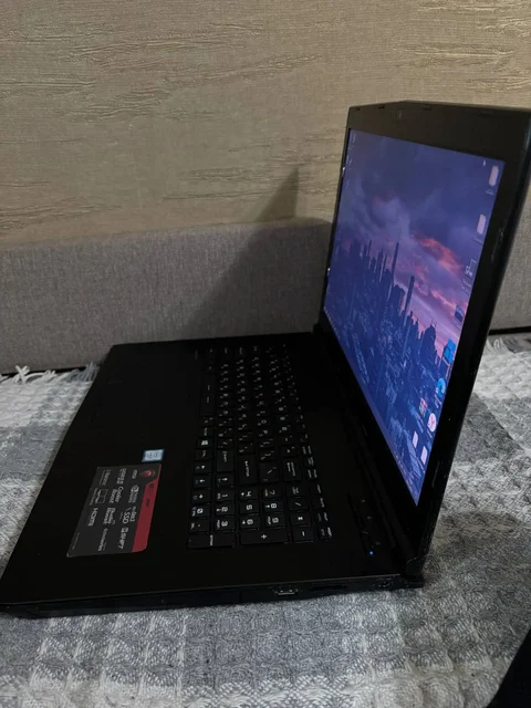 Игровой ноутбук MSI GL72 6QC-229XRU - частное объявление в Саратов