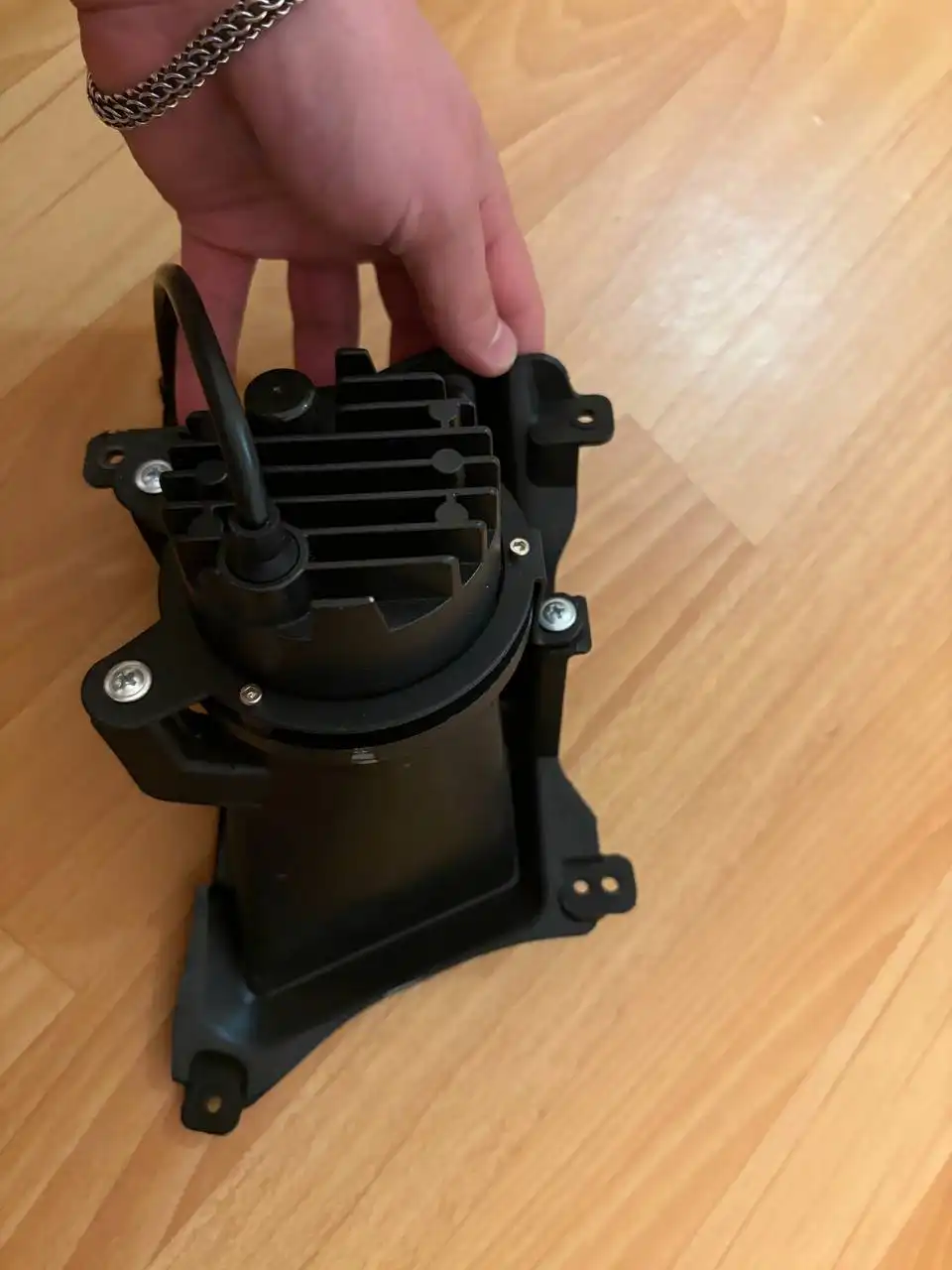 Продажа новых ПТФ светодиодных для Приоры с проводкой