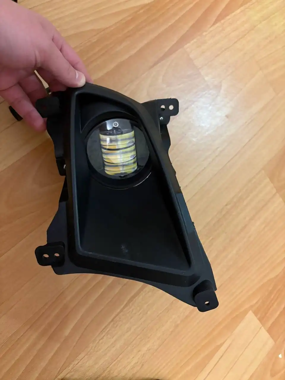 Продажа новых ПТФ светодиодных для Приоры с проводкой