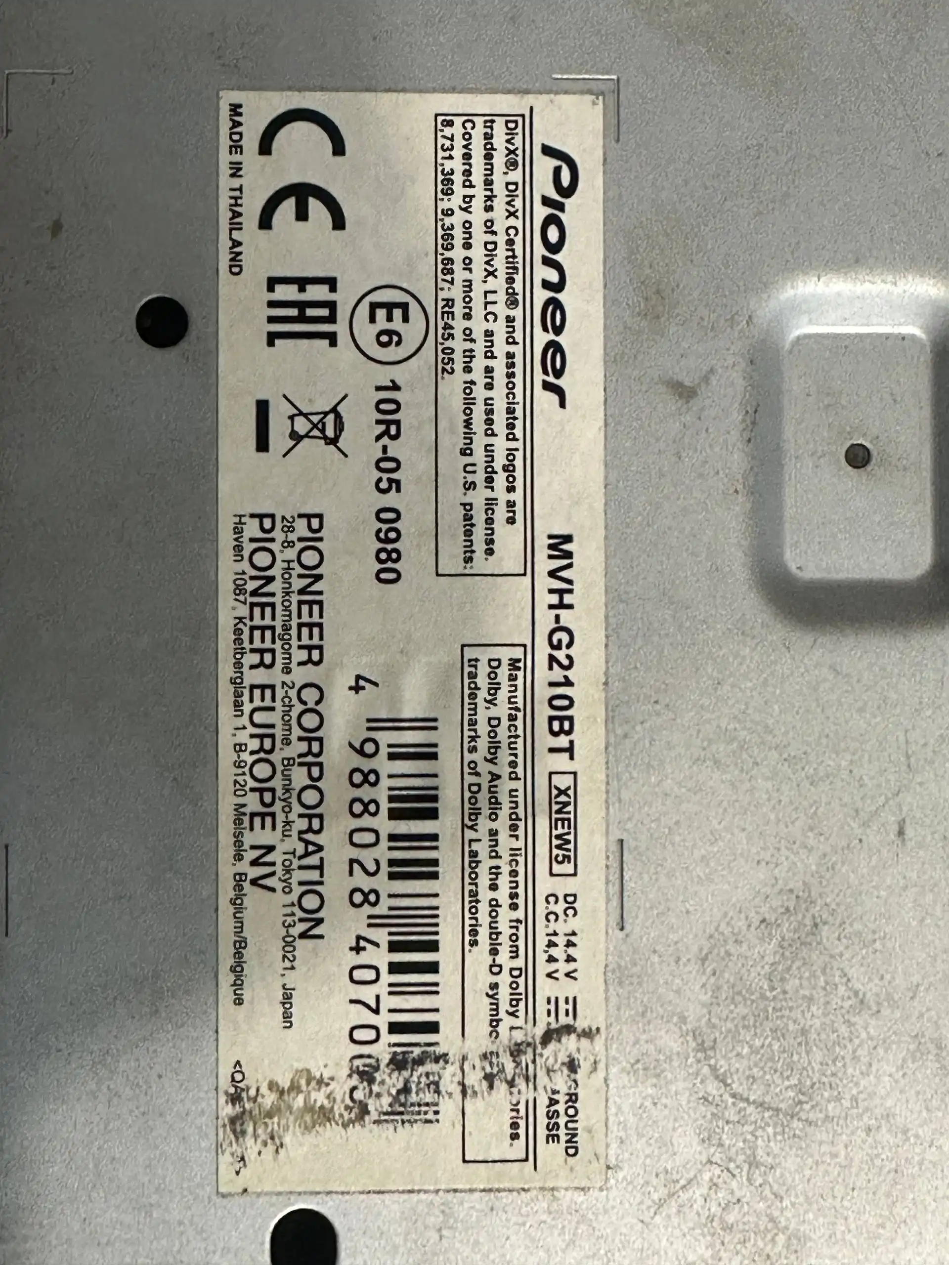 Продам магнитолу Pioneer MVH-G210BT