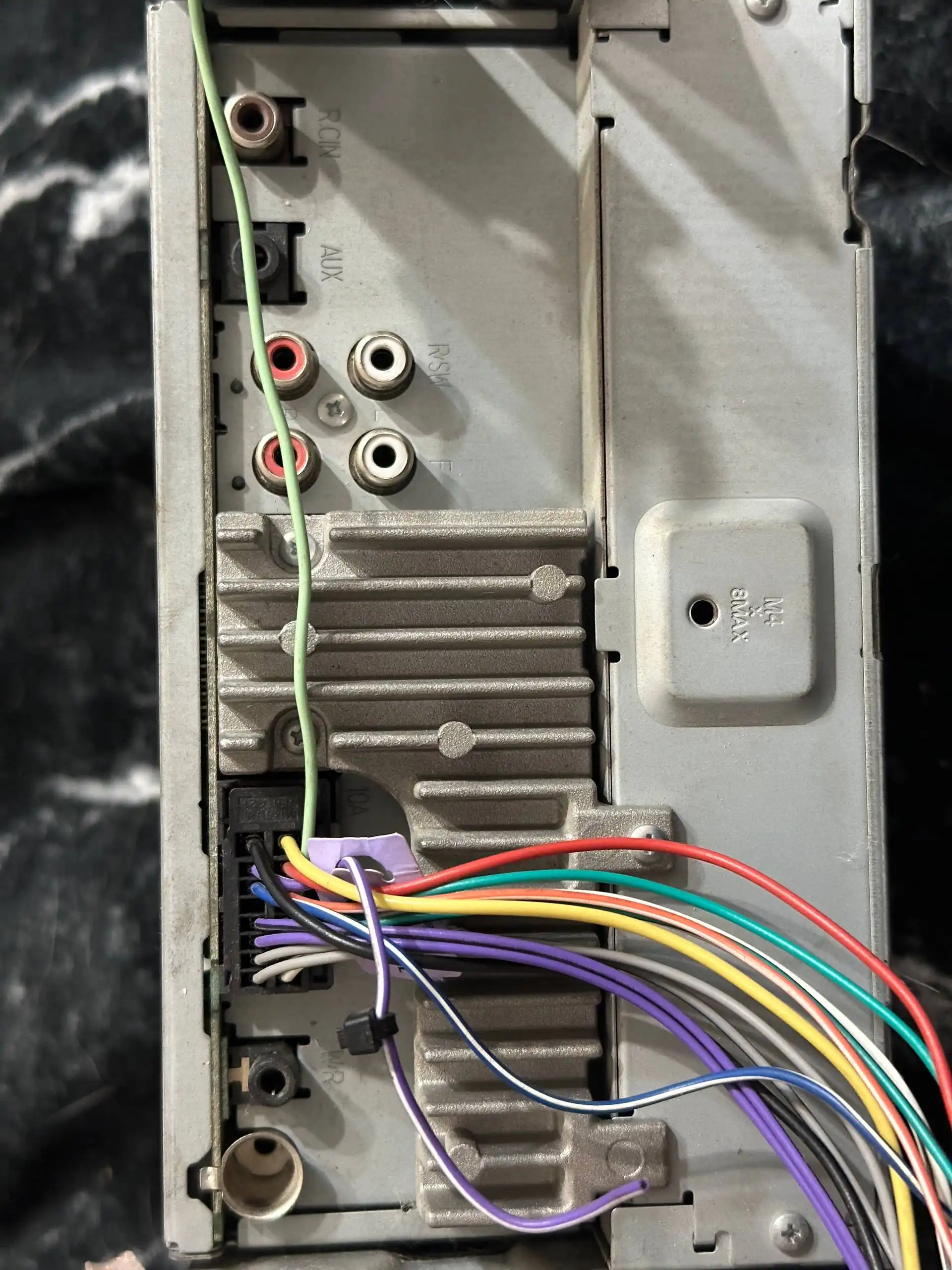 Продам магнитолу