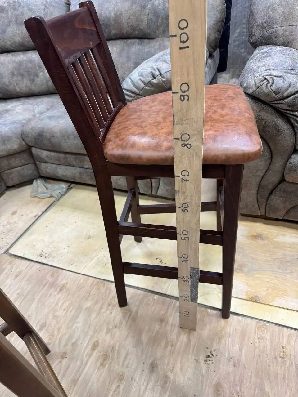 Барные стулья из ясеня - Мебель (Барахолка) в Саратов