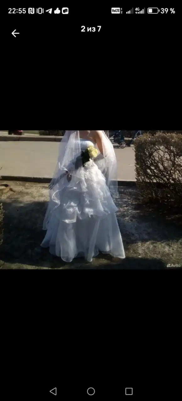 Свадебное белое платье - Свадебные платья (Одежда) в Саратов