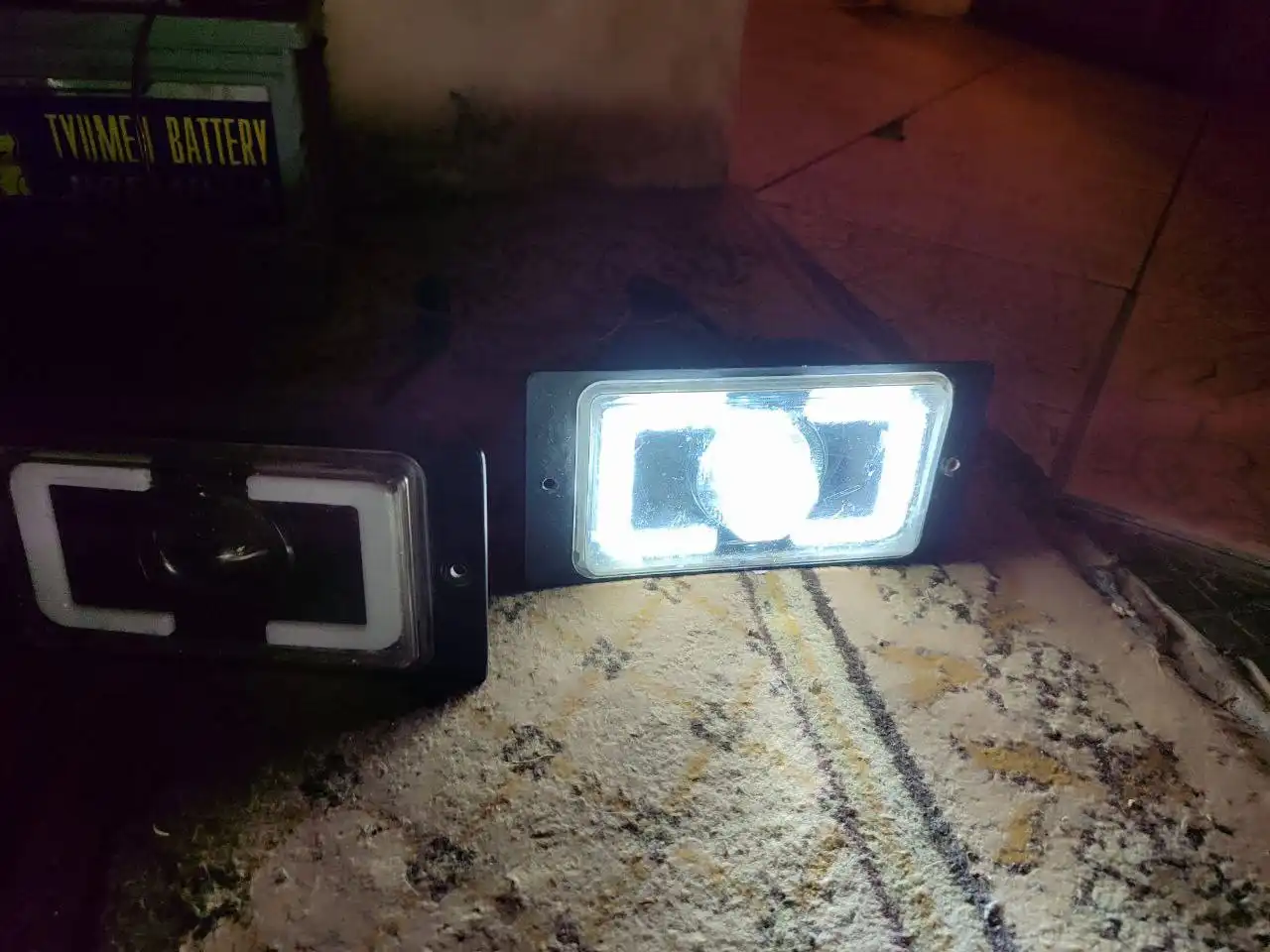 Продажа динамиков, туманок, габаритов, линз и памперсов - Барахолка в Саратов