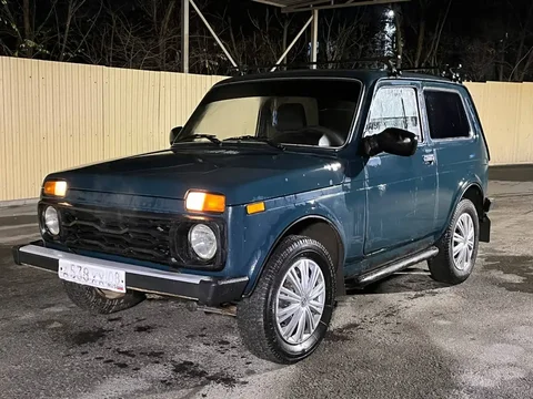 Продажа автомобиля 2013 года - Авто в Симферополь