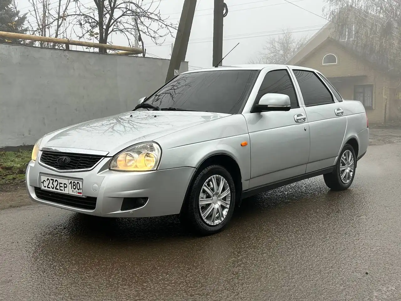 Продам LADA Priora 2012 года