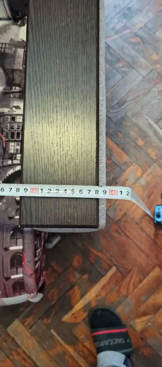 Продается диван в хорошем состоянии