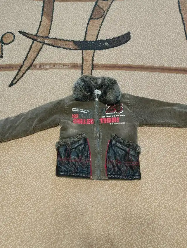 Продам зимний костюм на мальчика 3-4 года - Детская одежда (Одежда) в Симферополь