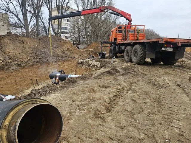 Услуги манипулятора вездехода с краном и эвакуатором - Аренда оборудования в Симферополь