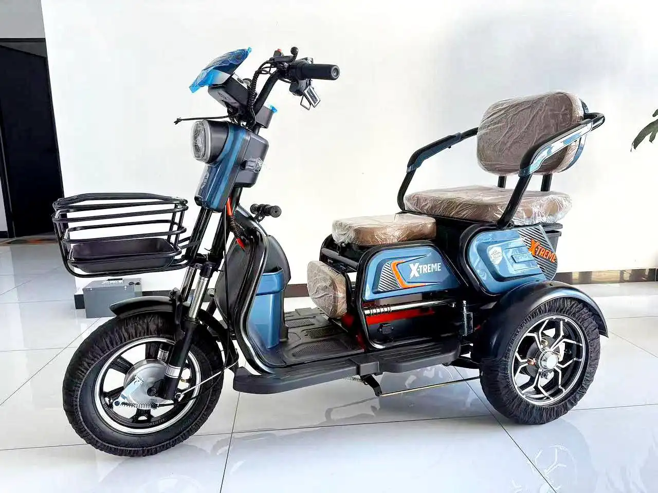 Трицикл X-treme 1000W с документами - Мототехника (Авто) в Симферополь