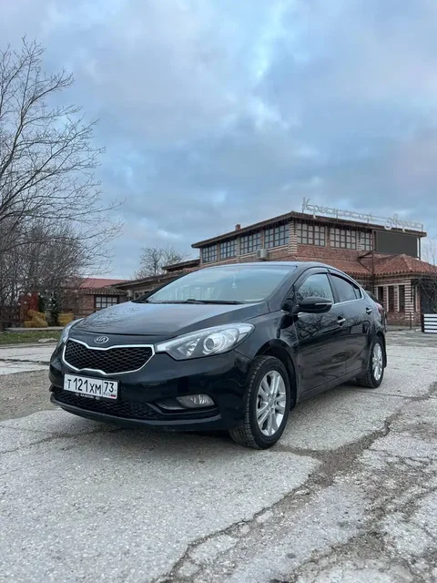Продам Kia Cerato 2015 года в максимальной комплектации - Авто в Белогорск