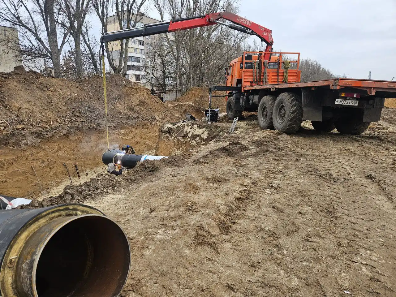 Услуги манипулятора вездехода с эвакуатором в Мелитополе - Транспортные услуги (Услуги) в Мелитополь