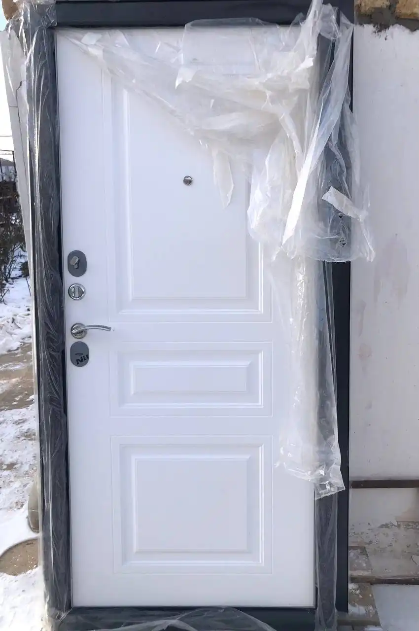 Продам новую металлическую входную дверь - Двери (Для дома и дачи) в Симферополь