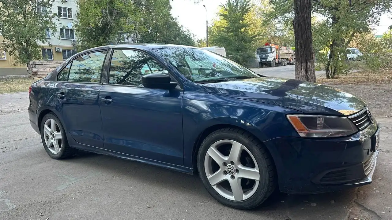 Volkswagen Jetta 2011 года в отличном состоянии - Легковые автомобили (Авто) в Мариуполь