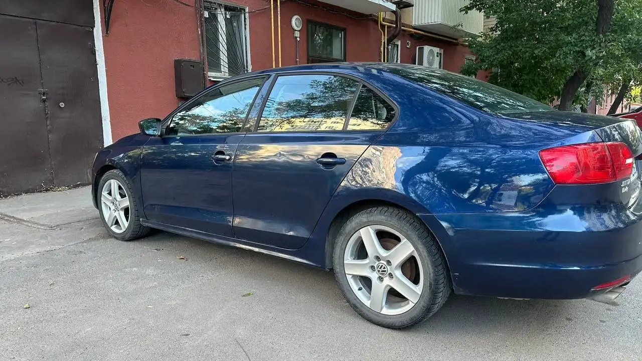 Volkswagen Jetta 2011 года в отличном состоянии - Легковые автомобили (Авто) в Мариуполь