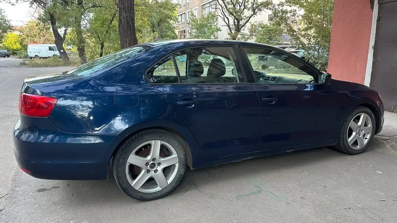 Volkswagen Jetta 2011 года в отличном состоянии - Легковые автомобили (Авто) в Мариуполь