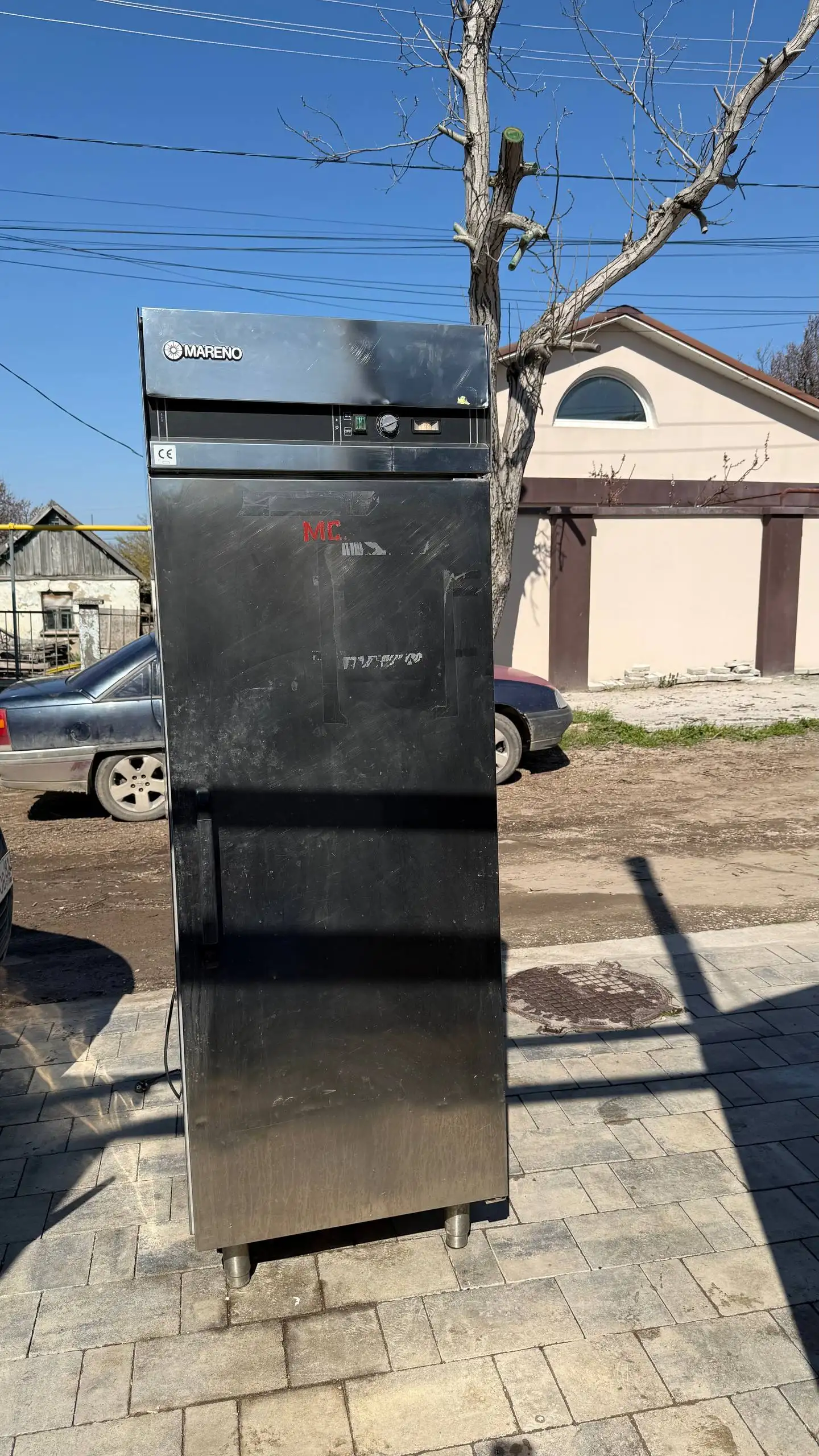 Продам холодильник - Крупная бытовая техника (Для дома и дачи) в Симферополь