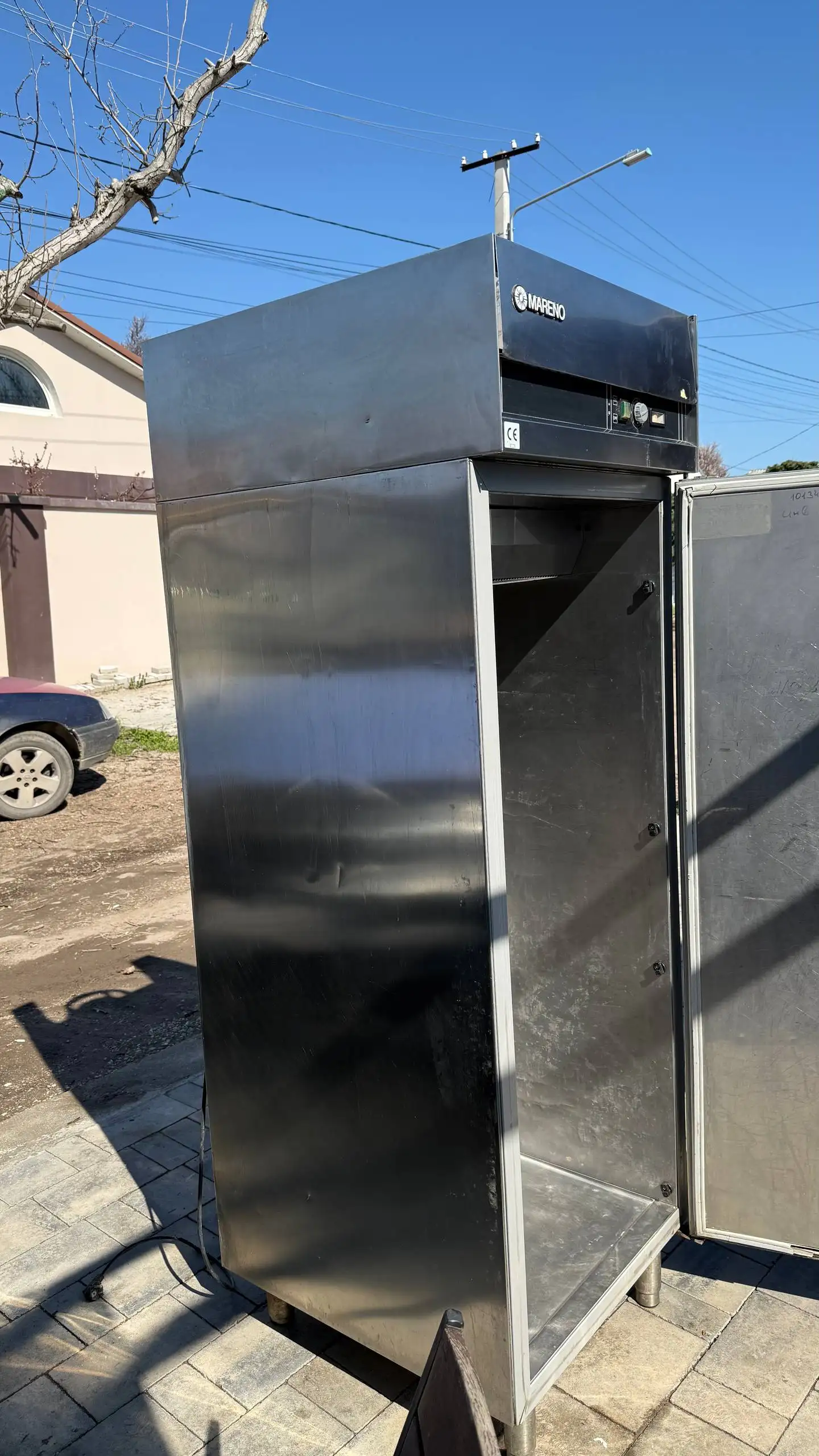 Продам холодильник - Крупная бытовая техника (Для дома и дачи) в Симферополь