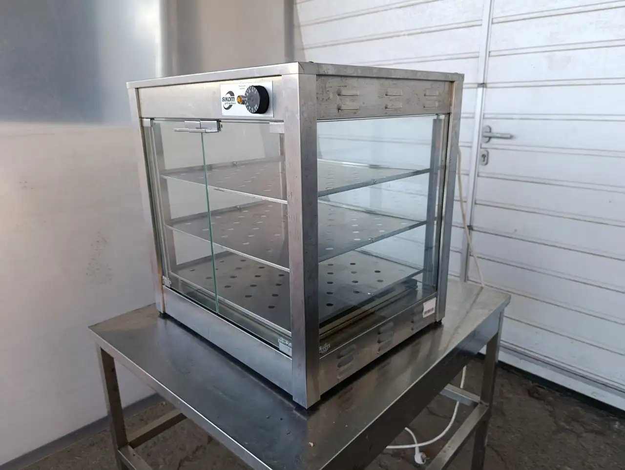 Продажа печи для пиццы и тепловой витрины б/у - Торговое оборудование (Готовый бизнес и оборудование) в Симферополь