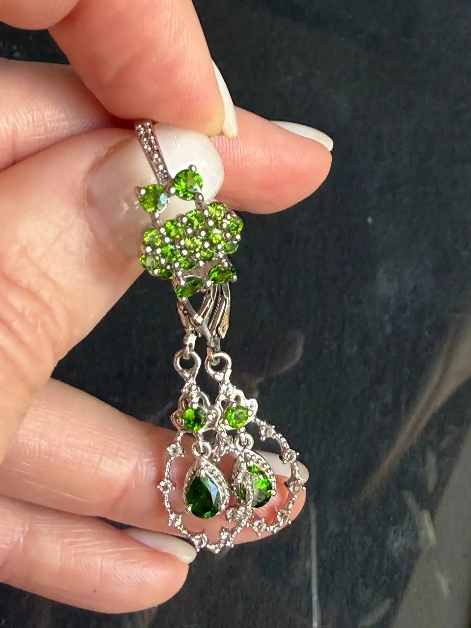 Набор украшений в восточном стиле: серьги и кольцо из серебра 925 с топазами и хромдиопсидами - Украшения (Одежда) в Симферополь