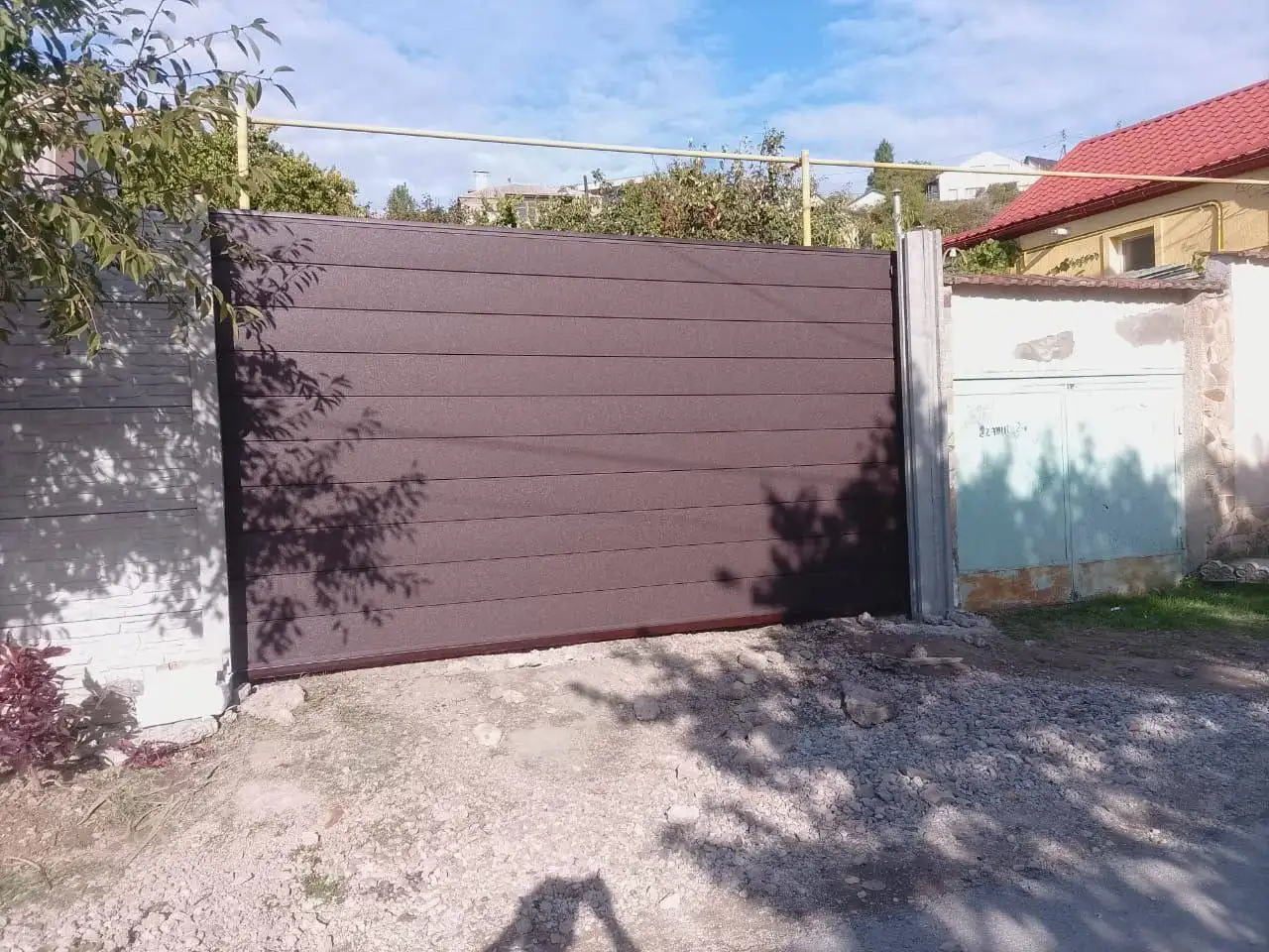 Изготовление и монтаж ворот, строительные работы в Крыму - Строительные и ремонтные работы (Услуги) в Симферополь