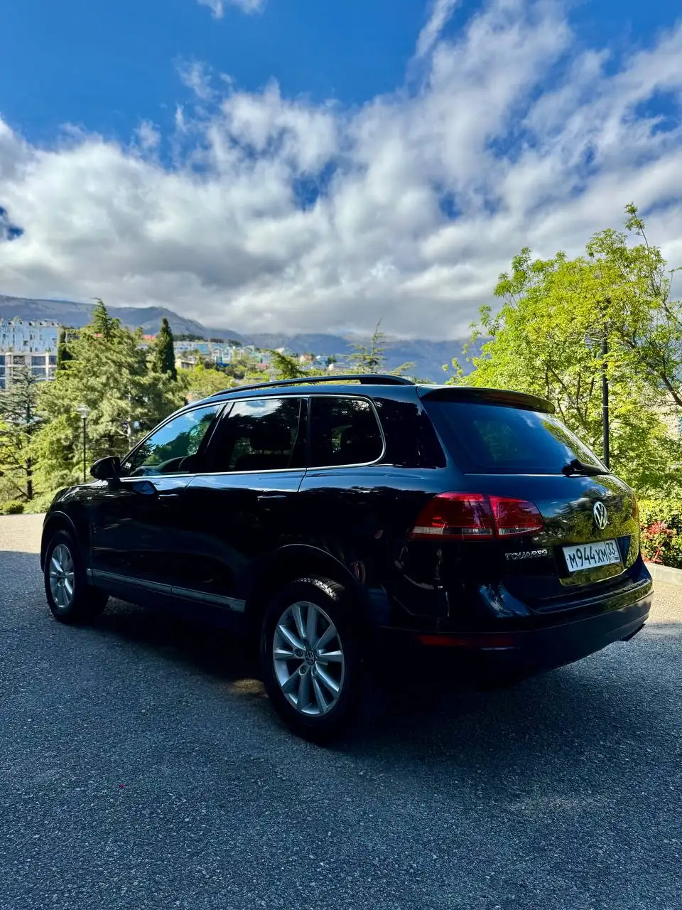 VW Touareg 2012 Exclusive 3.6 Fsi на пневме - Легковые автомобили (Авто) в Ялта