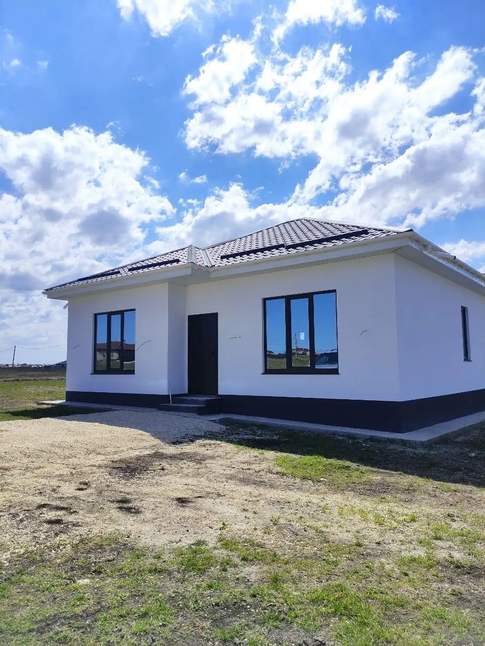 Продам дом в с. Трудовое, Симферопольский р-н - Дома (Недвижимость) в Симферополь