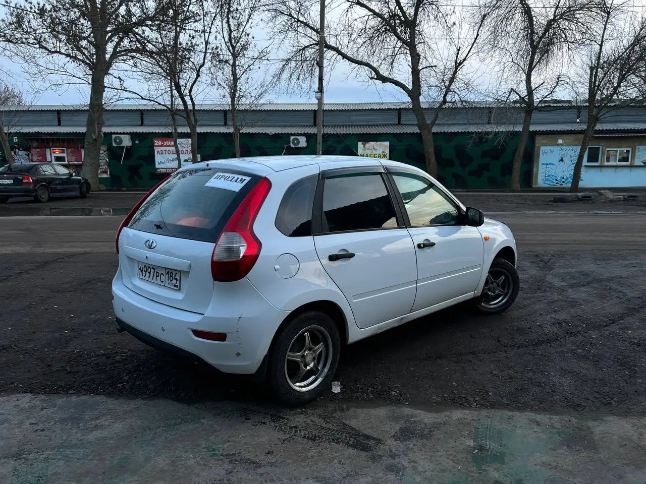 Лада Калина 2 - Легковые автомобили (Авто) в Новотроицк