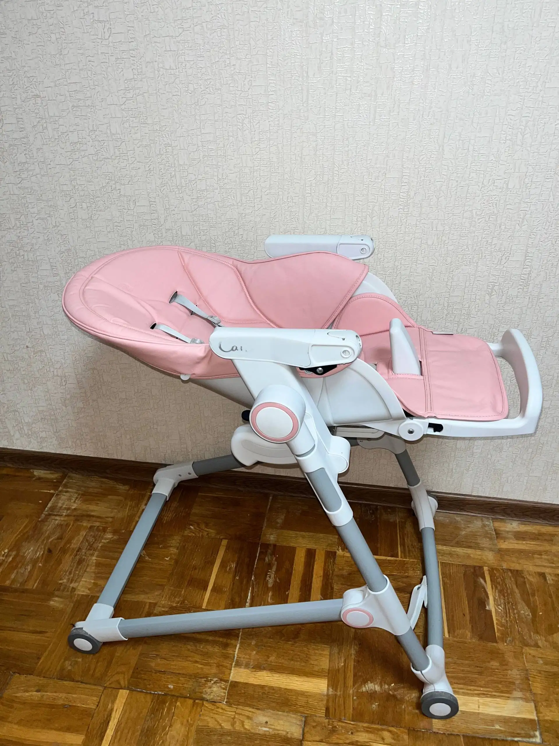 Детский стульчик для кормления - Стульчики для кормления (Товары для детей) в Симферополь