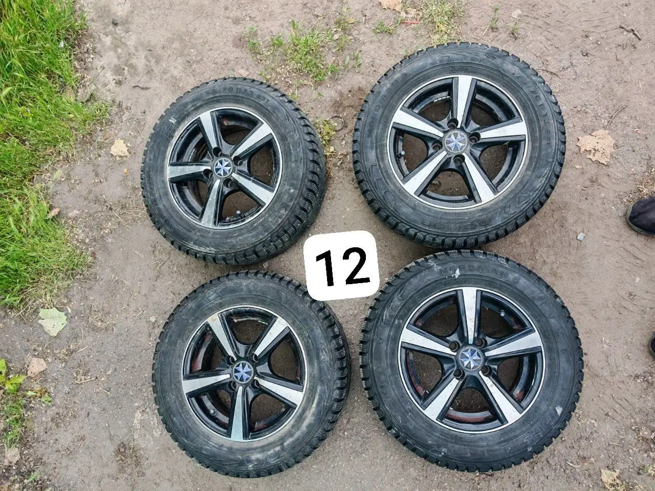Продажа колес и дисков R13 и R14 - Колеса и шины (Авто) в Мариуполь