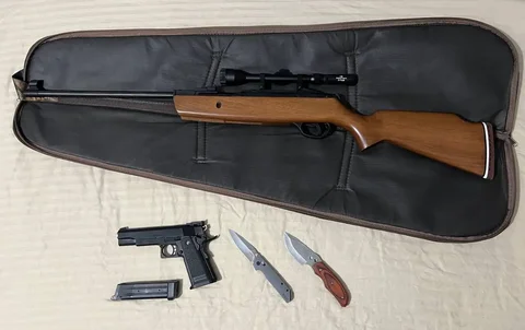 Страйкбольный пистолет East Crane Hi-Capa 5.1, пневматическая винтовка Hatsan Alpha Striker, аксессуары - Велосипеды в Симферополь