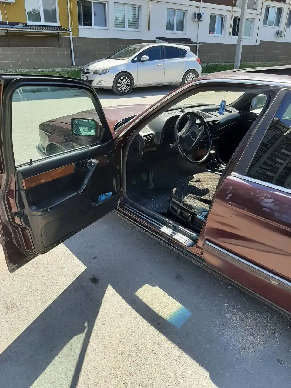 BMW E32 3.0л на ходу - Автомобили (Авто) в Симферополь