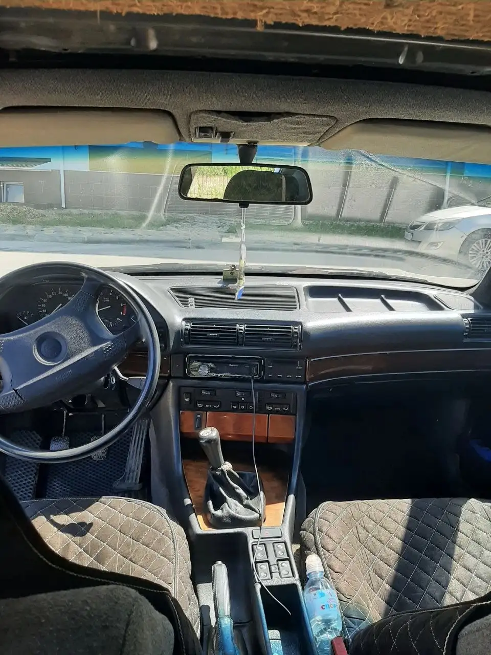 BMW E32 3.0л на ходу - Автомобили (Авто) в Симферополь