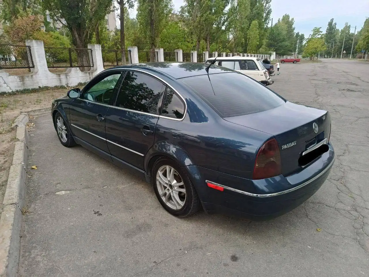 Volkswagen Passat 1.8 Turbo в хорошем состоянии - Легковые автомобили (Авто) в Каховка