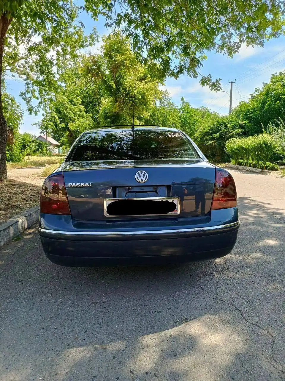 Volkswagen Passat 1.8 Turbo в хорошем состоянии - Легковые автомобили (Авто) в Каховка