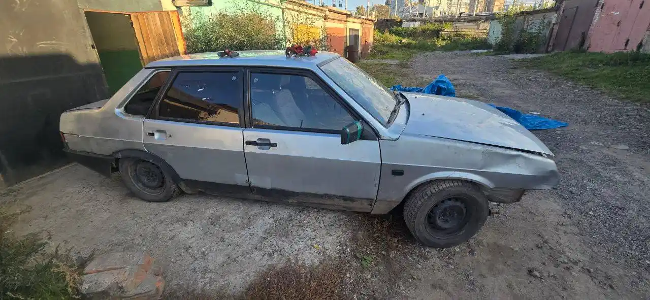 Разбор автомобиля Карб