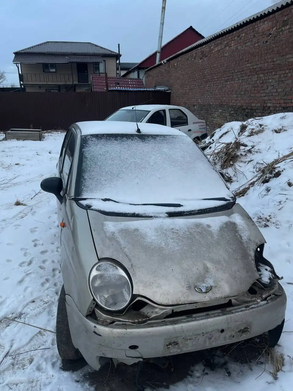 Продажа автомобиля 2012 года в разбор или целиком