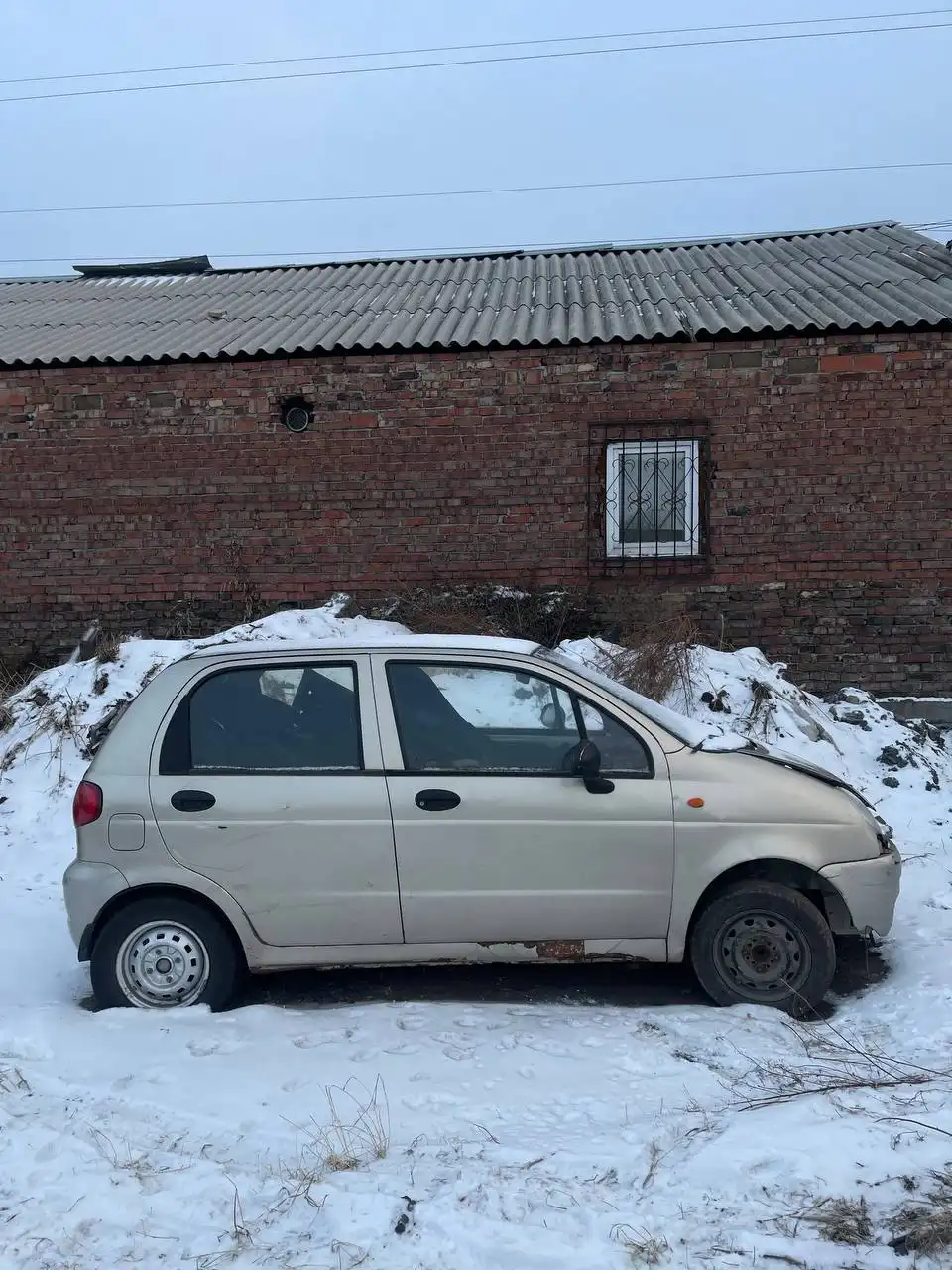 Продажа автомобиля 2012 года в разбор или целиком