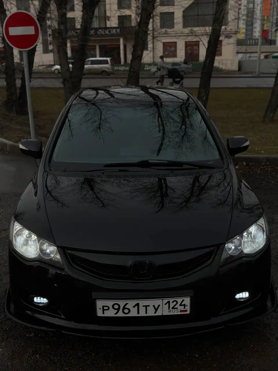 Продам Honda Civic 2011 1.8 VTEC АКПП